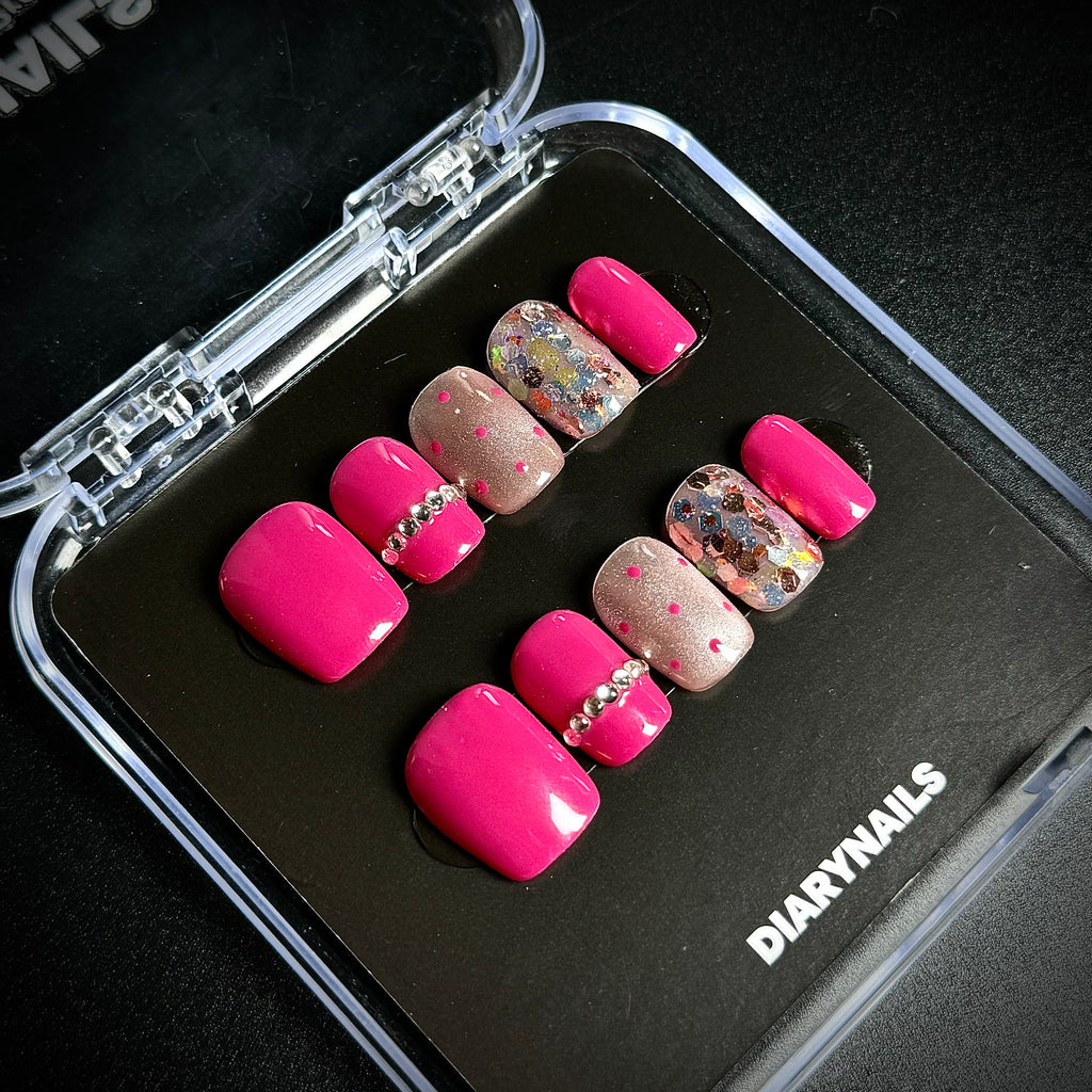 Translucent Raspberry Nails Raspberry Sparkling – Diary Nails